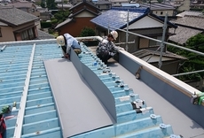 屋根葺き替え工事(ｶﾊﾞｰ工法+遮熱ｼｰﾄ)